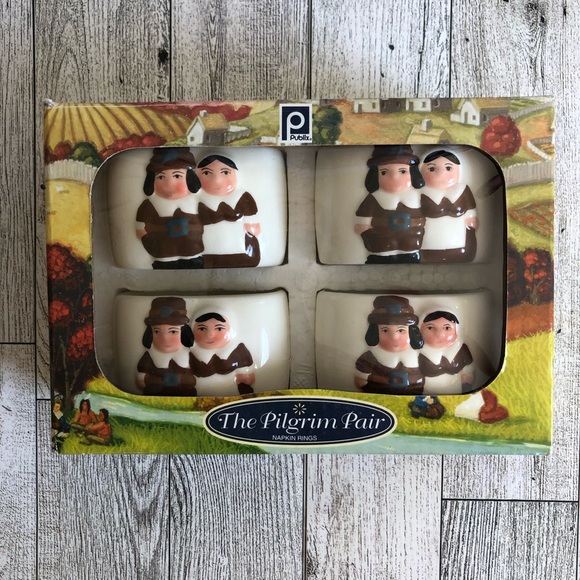 Publix The Pilgrim Pair Thanksgiving Napkin Rings Holder Set of 8 with Boxes - Picture 3 of 16